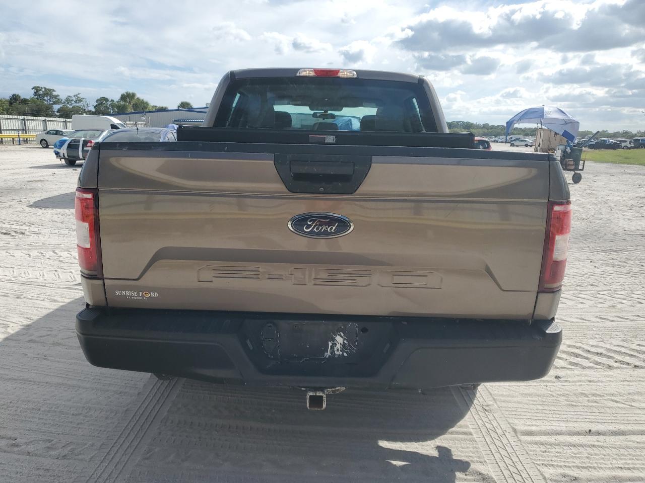 FORD F-150 SUPERCREW