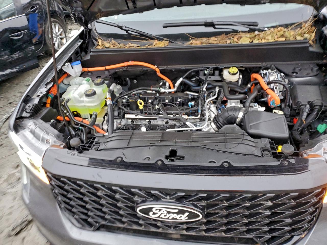 FORD MAVERICK LARIAT