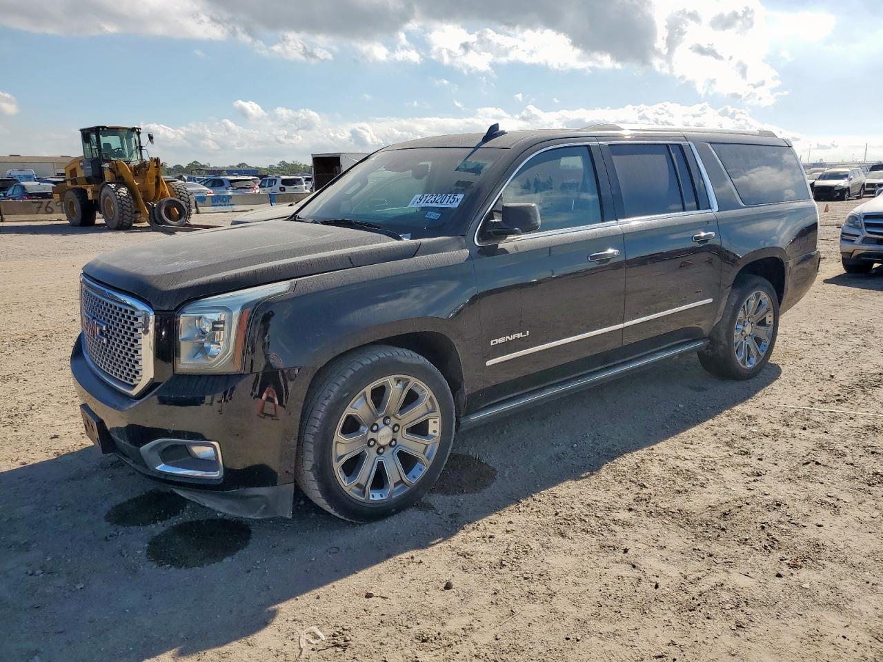 GMC YUKON DENALI