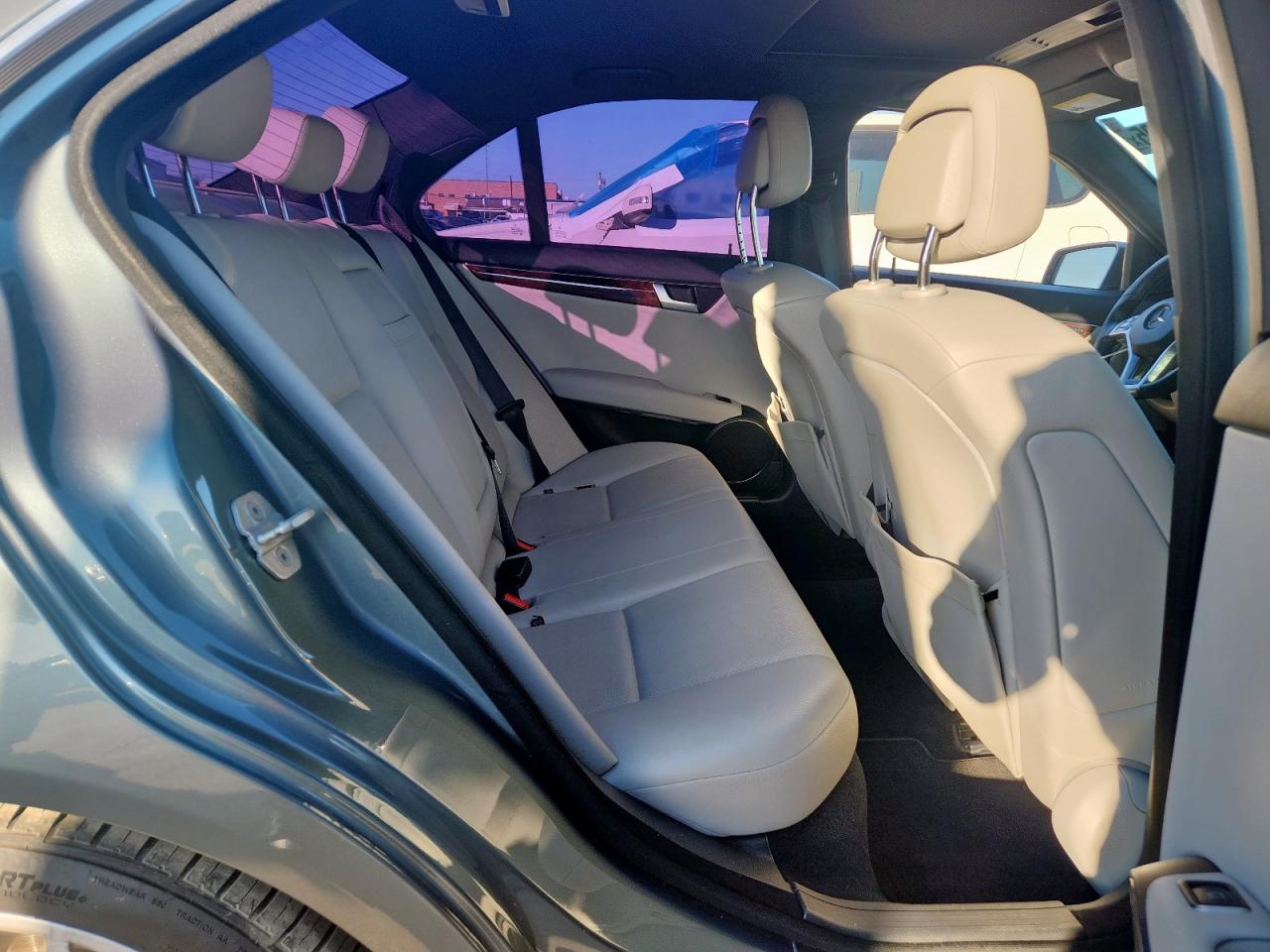 MERCEDES-BENZ C-CLASS 250