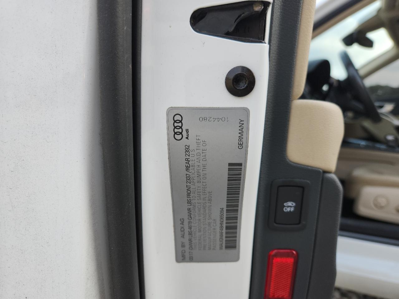 AUDI A4 ULTRA PREMIUM