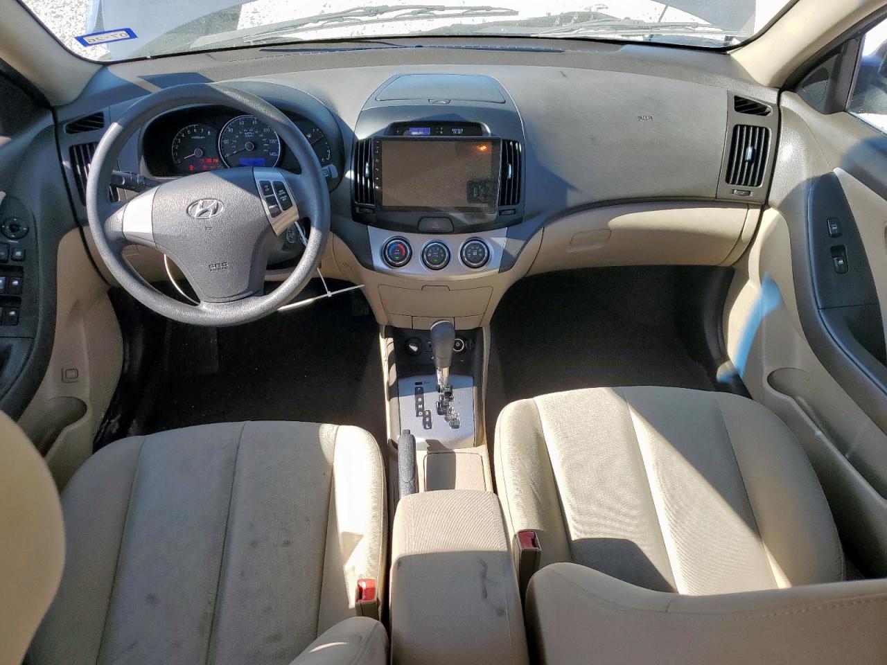 HYUNDAI ELANTRA BLUE