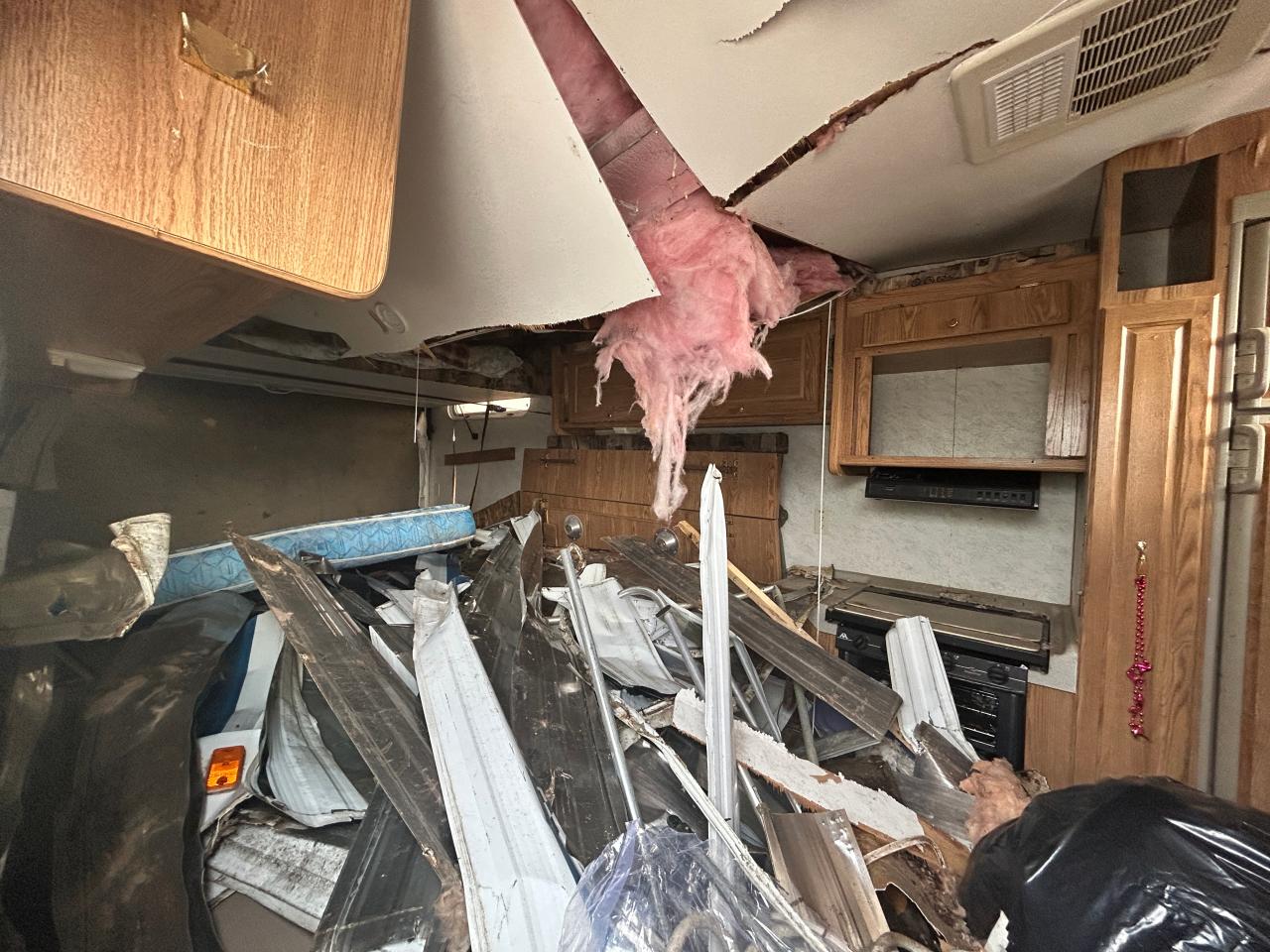 Lot #3291368182 2004 KEYSTONE TRAV TRAIL