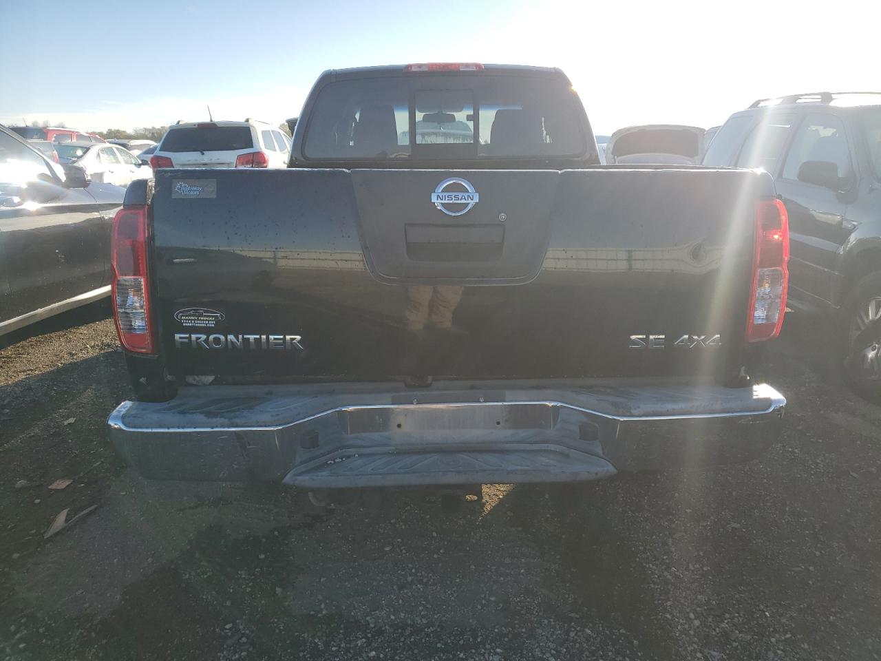 NISSAN FRONTIER KING CAB SE