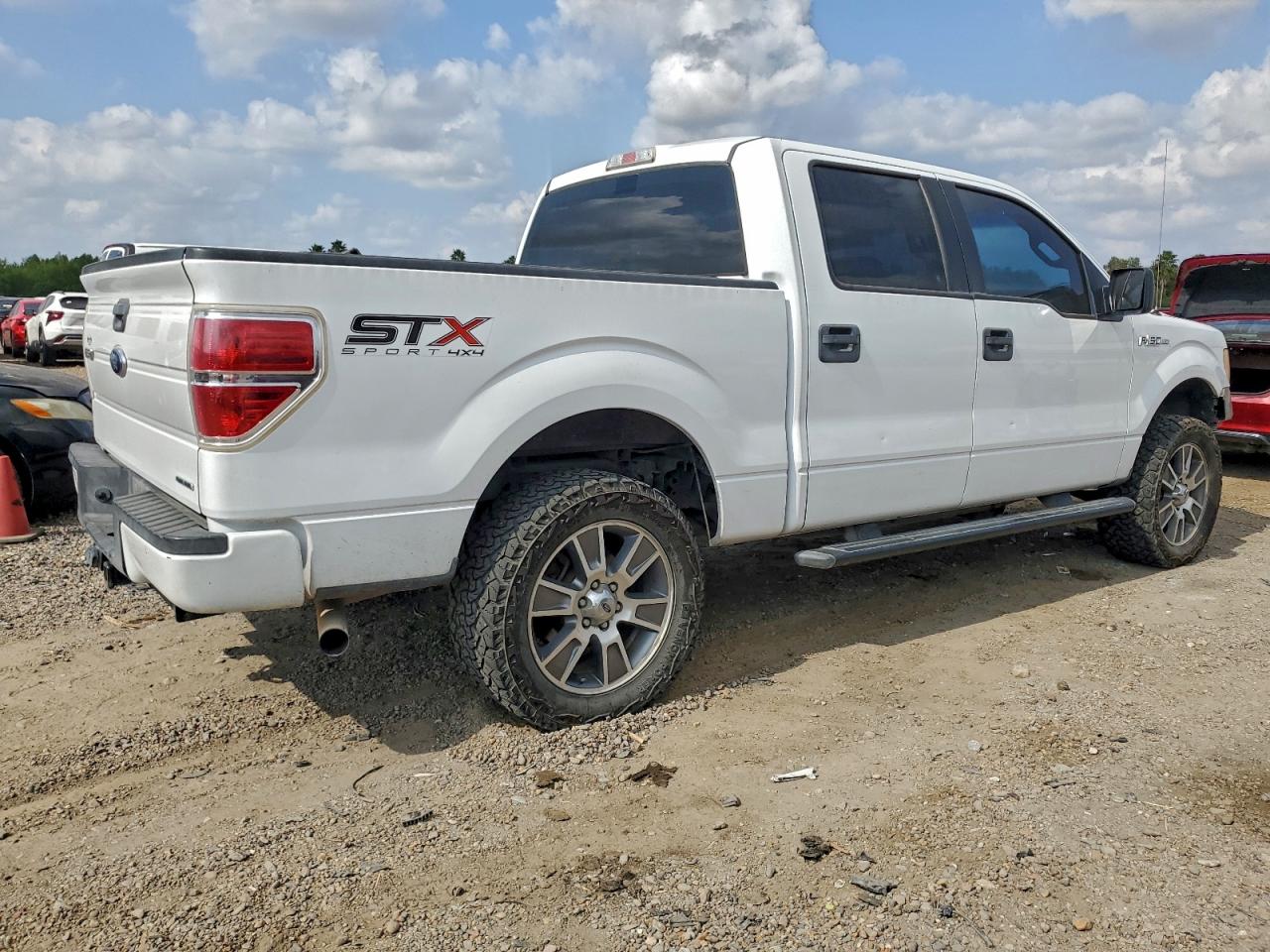 FORD F-150 SUPERCREW