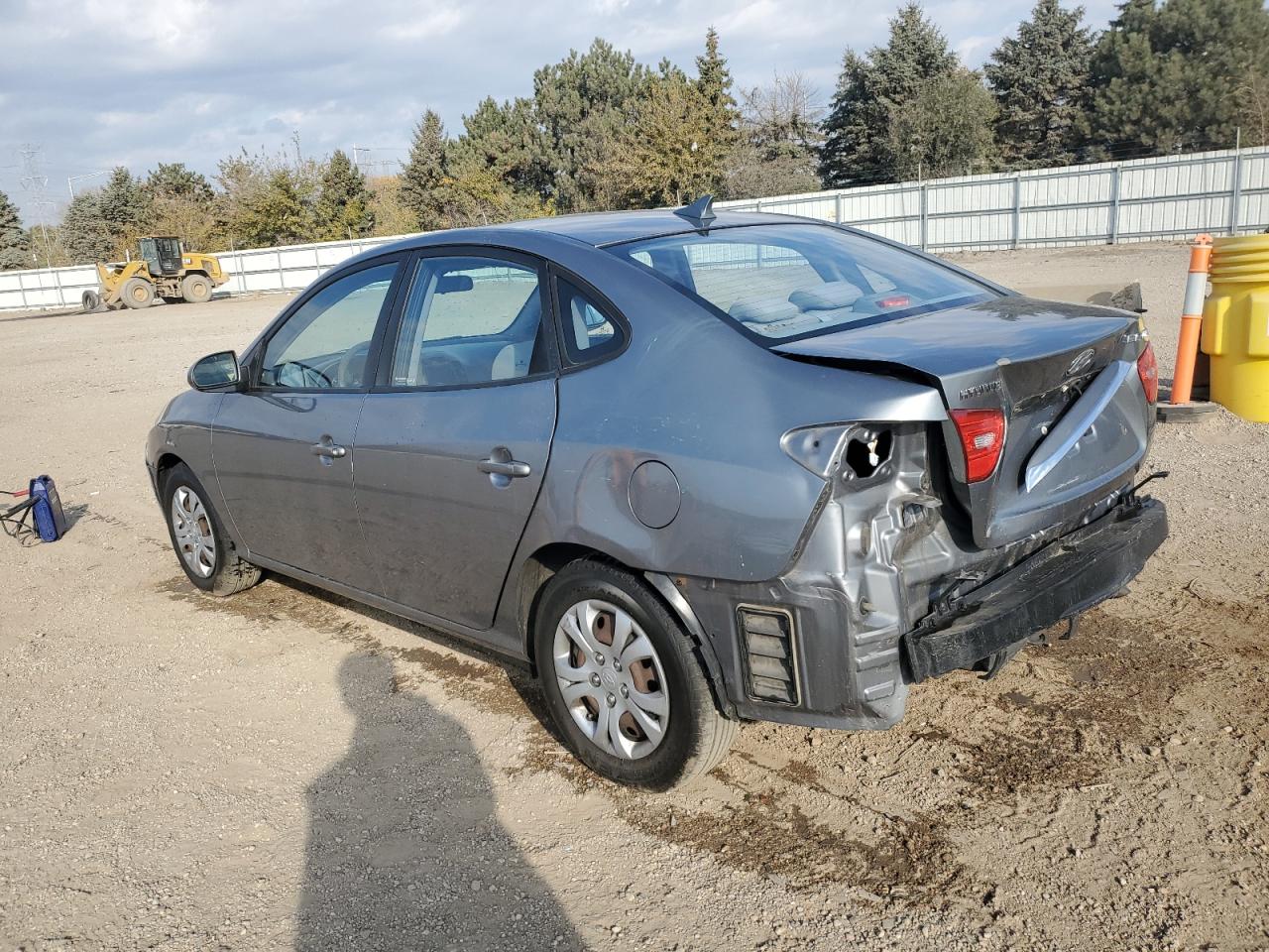 HYUNDAI ELANTRA BLUE