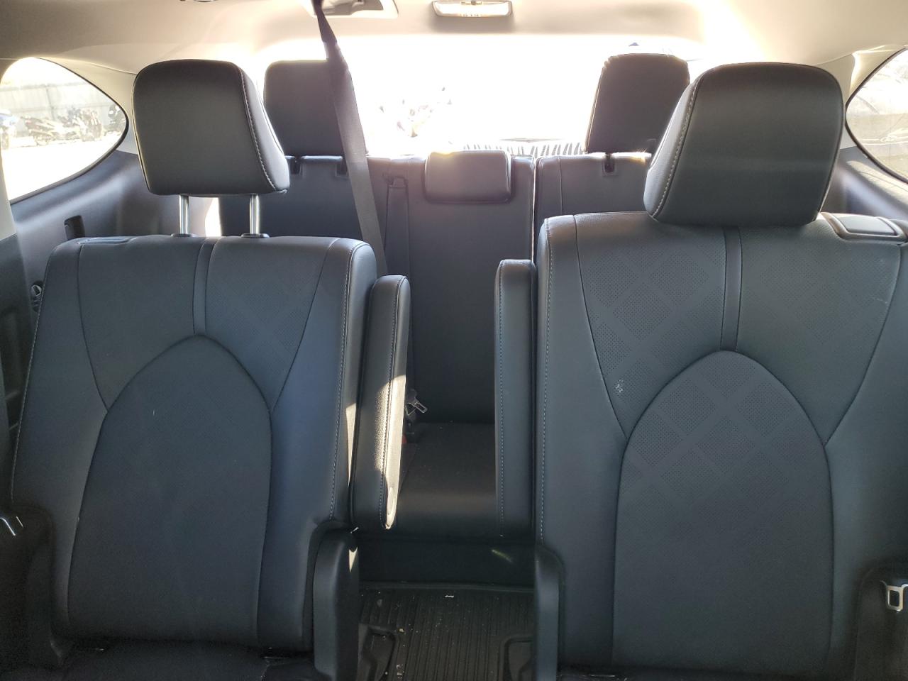 TOYOTA HIGHLANDER LE