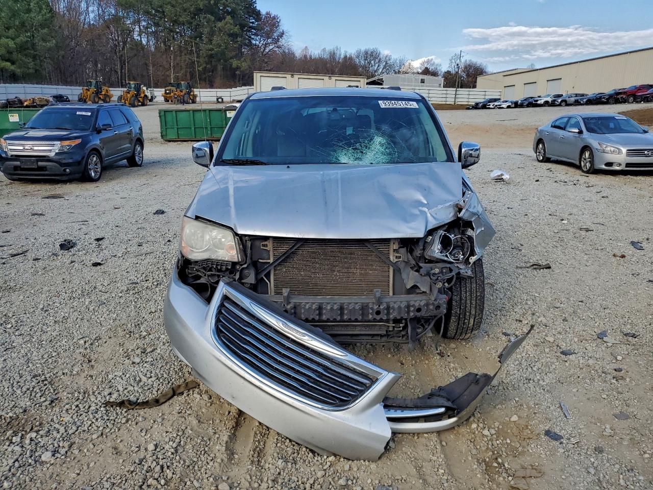 CHRYSLER TOWN & COUNTRY TOURING L