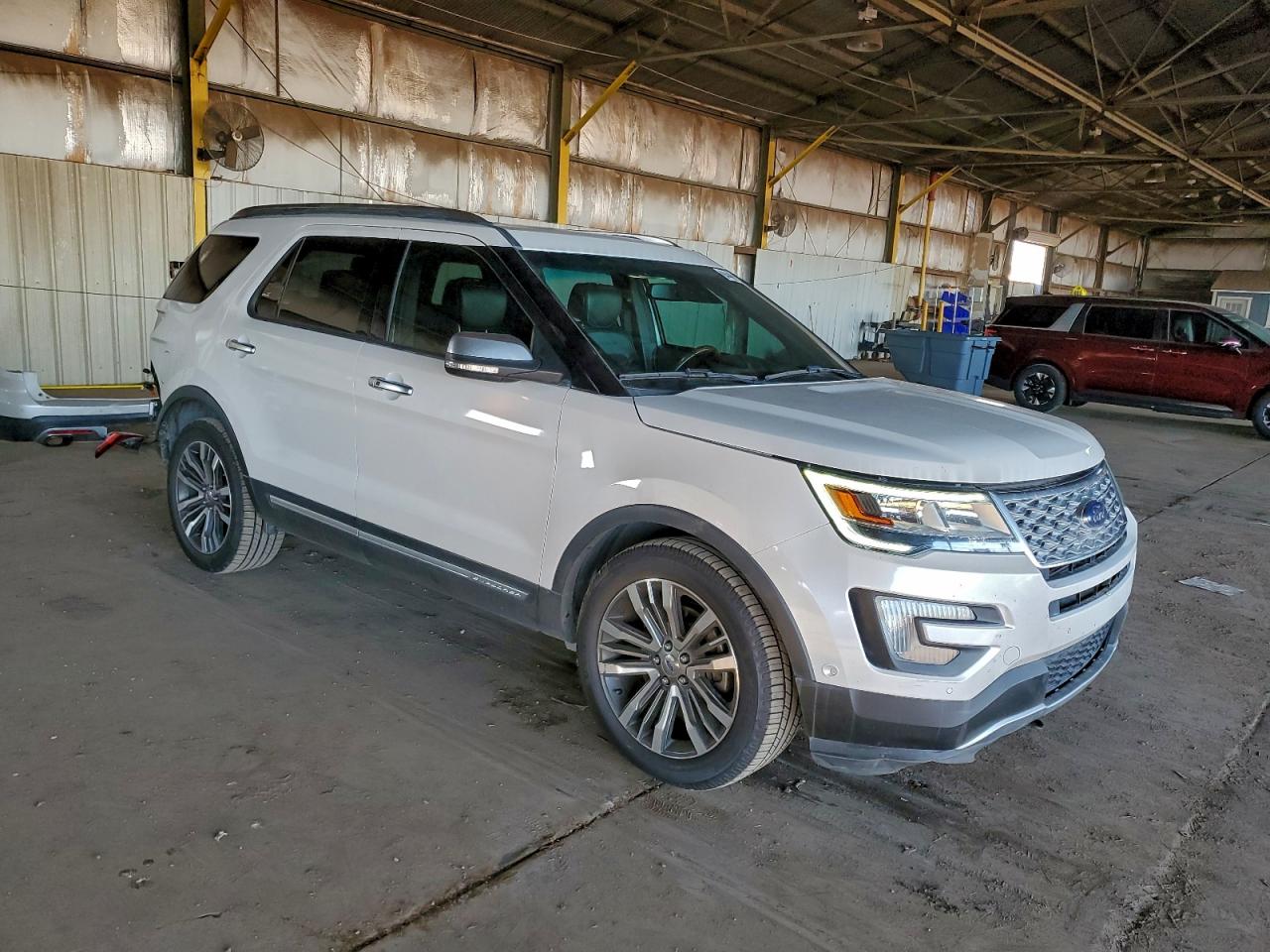 FORD EXPLORER PLATINUM