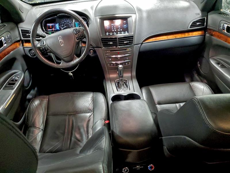 2017 LINCOLN MKT #3298195065