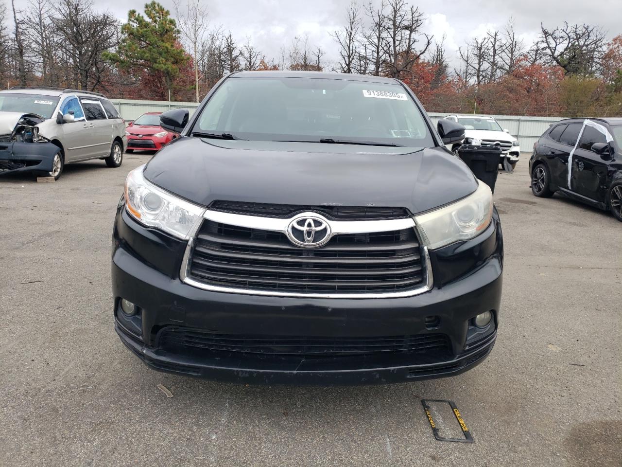 TOYOTA HIGHLANDER LE