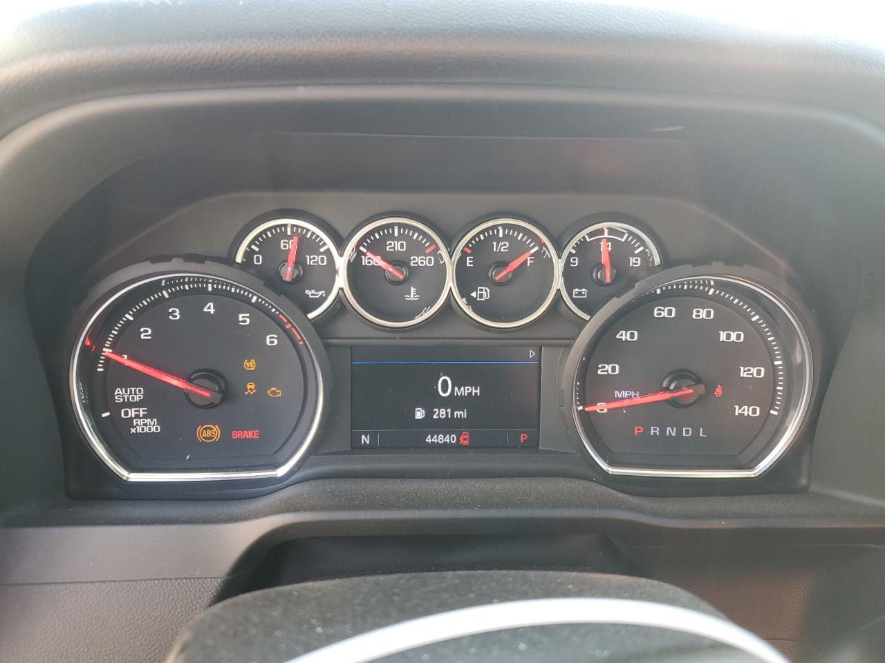 CHEVROLET SILVERADO C1500 RST