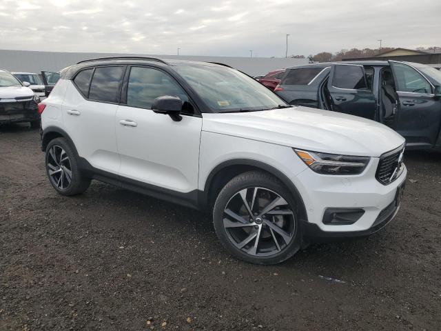 2021 VOLVO XC40 T5 R- #3311467252