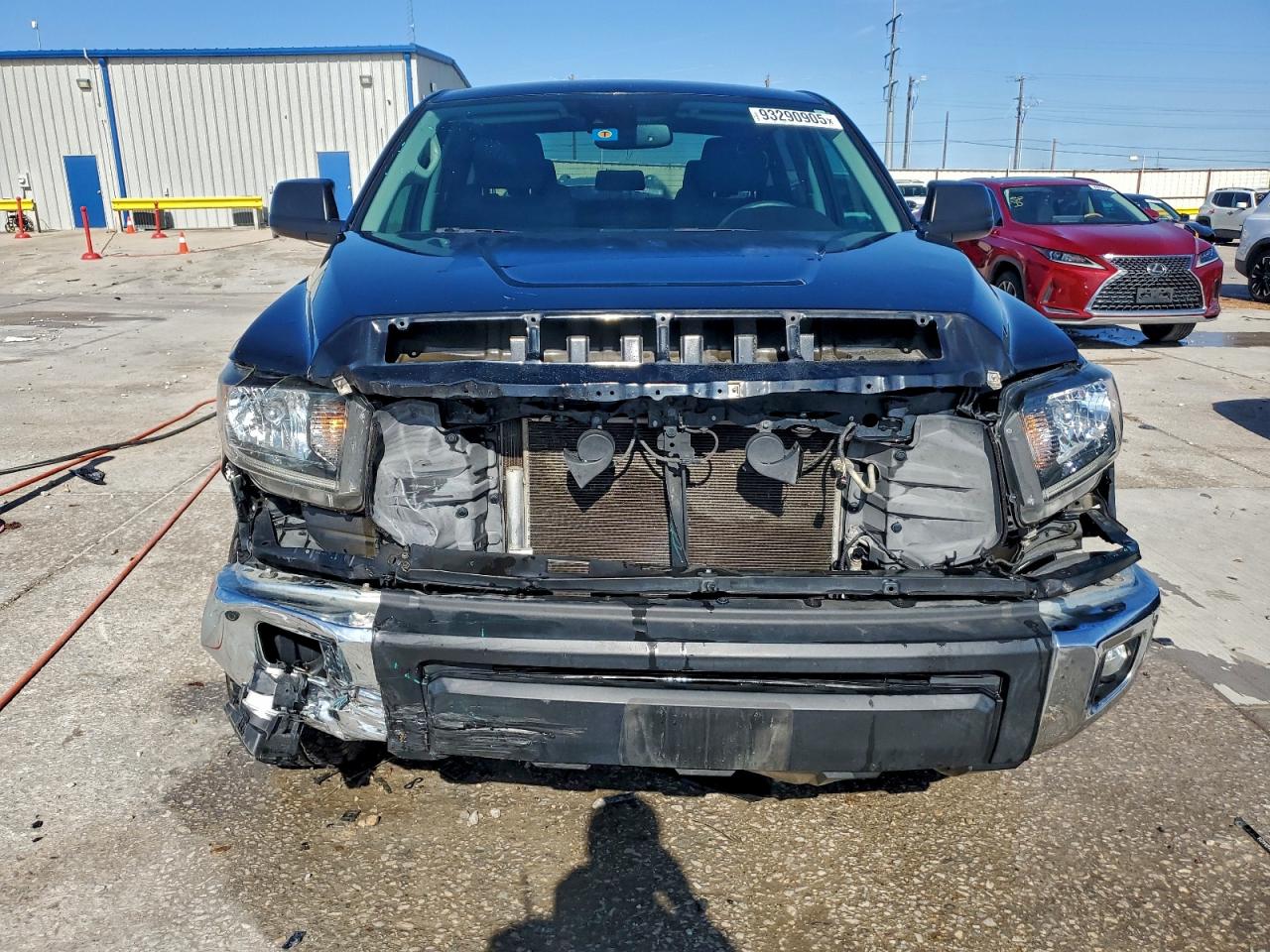 TOYOTA TUNDRA CREWMAX SR5