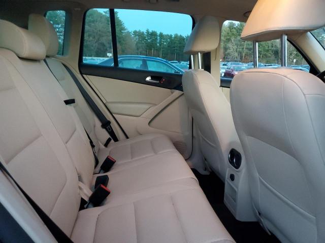 2016 VOLKSWAGEN TIGUAN S #3294411491