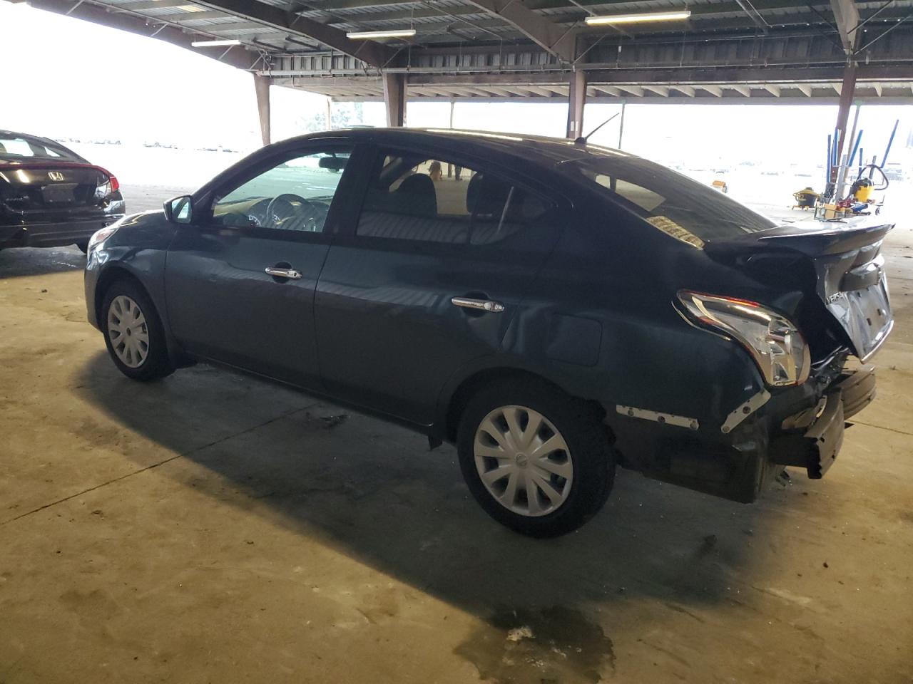 NISSAN VERSA S