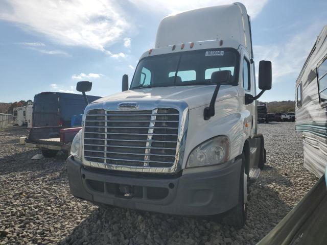2015 FREIGHTLINER CASCADIA 1 #3303651930