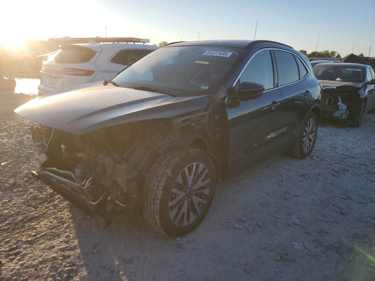 FORD ESCAPE TITANIUM