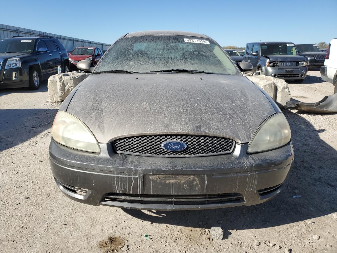 Lot #3286785889 2004 FORD TAURUS SE