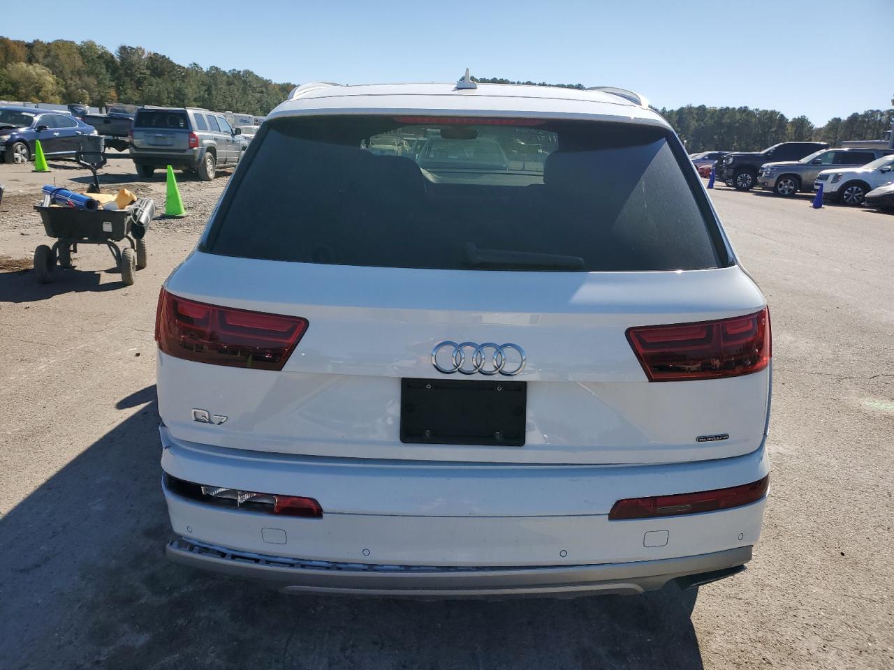 AUDI Q7 PREMIUM PLUS