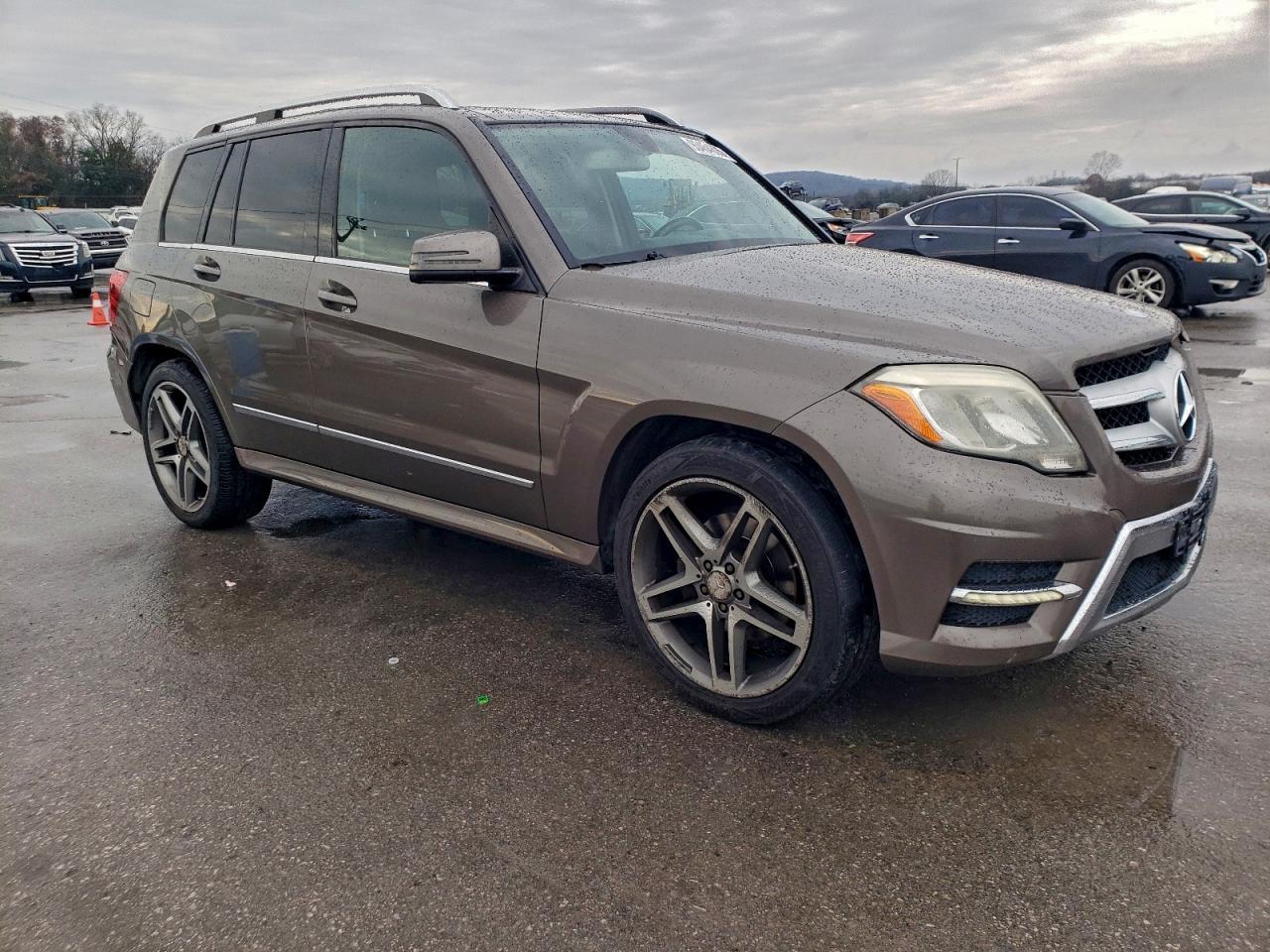 Lot #3311655244 2013 MERCEDES-BENZ GLK 350 4M