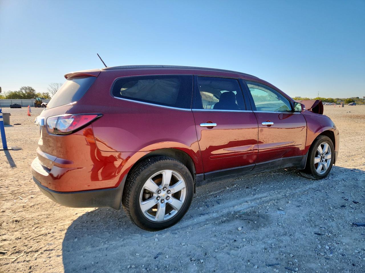 CHEVROLET TRAVERSE LT
