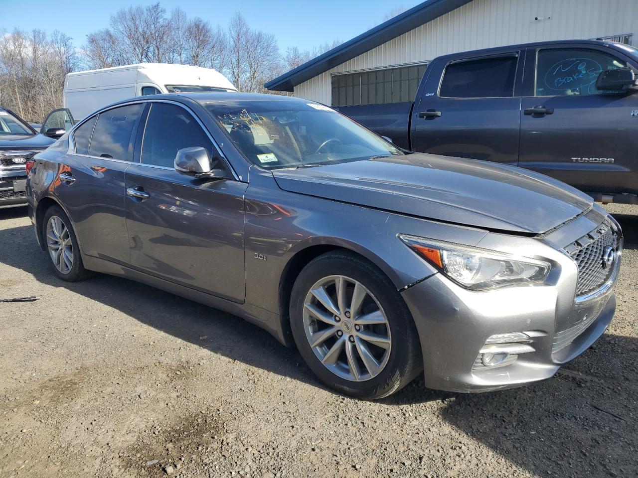 INFINITI Q50 PREMIUM