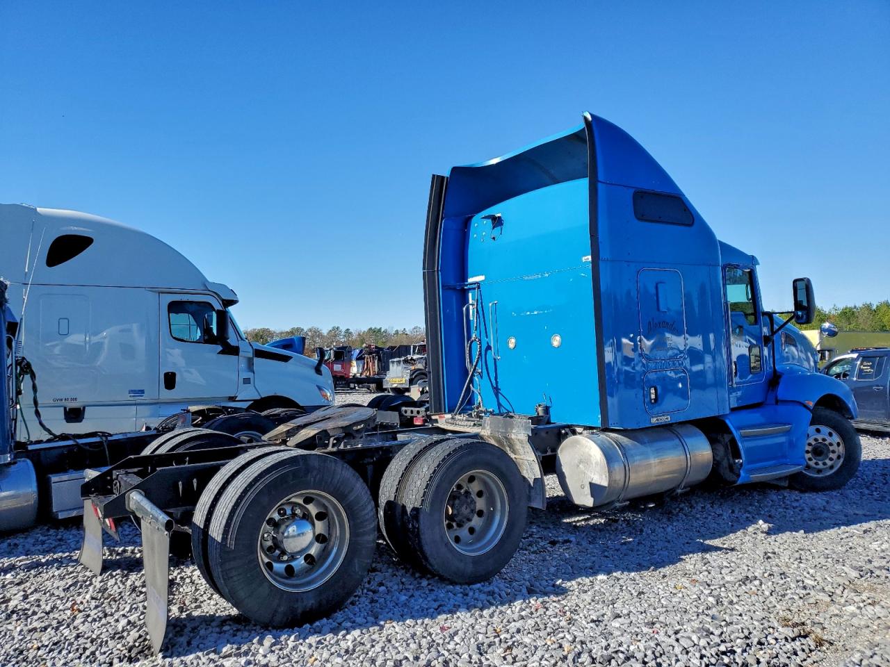 Lot #3298024144 2013 KENWORTH CONSTRUCTI