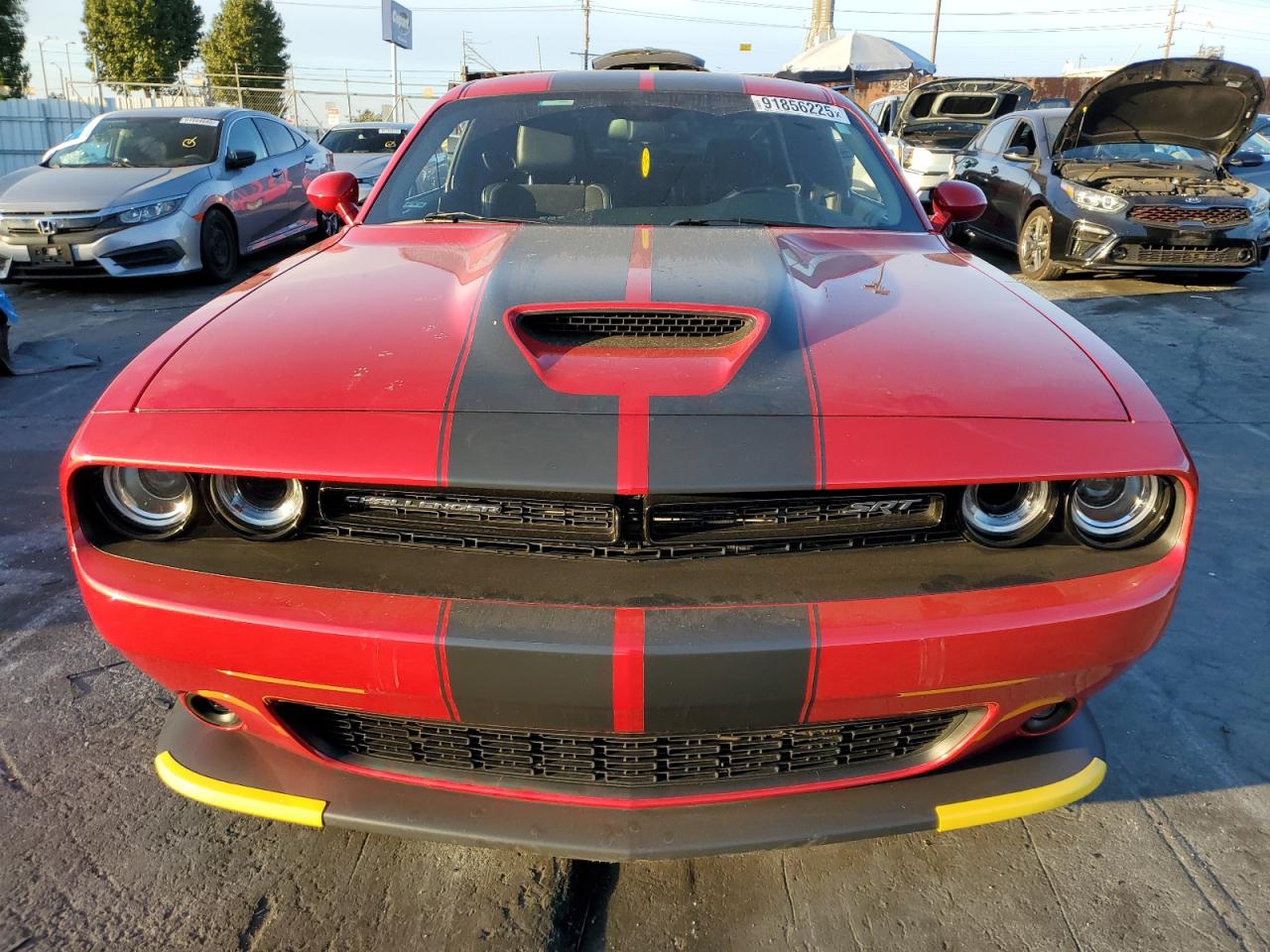 DODGE CHALLENGER SRT 392