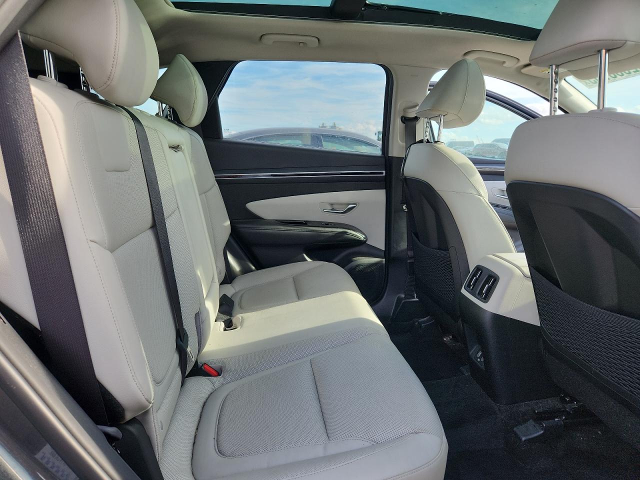 HYUNDAI TUCSON LIMITED