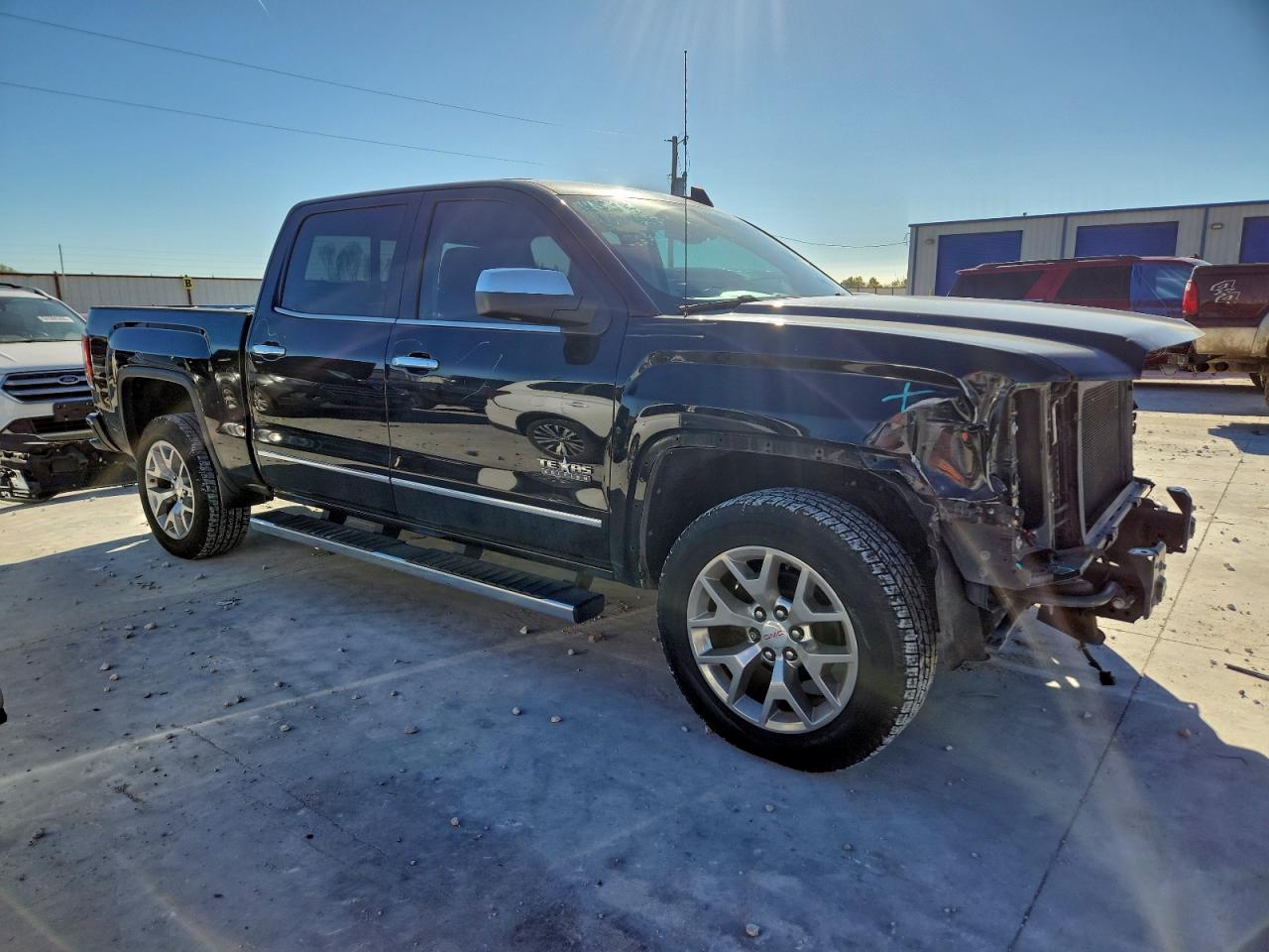 GMC SIERRA C1500 SLT