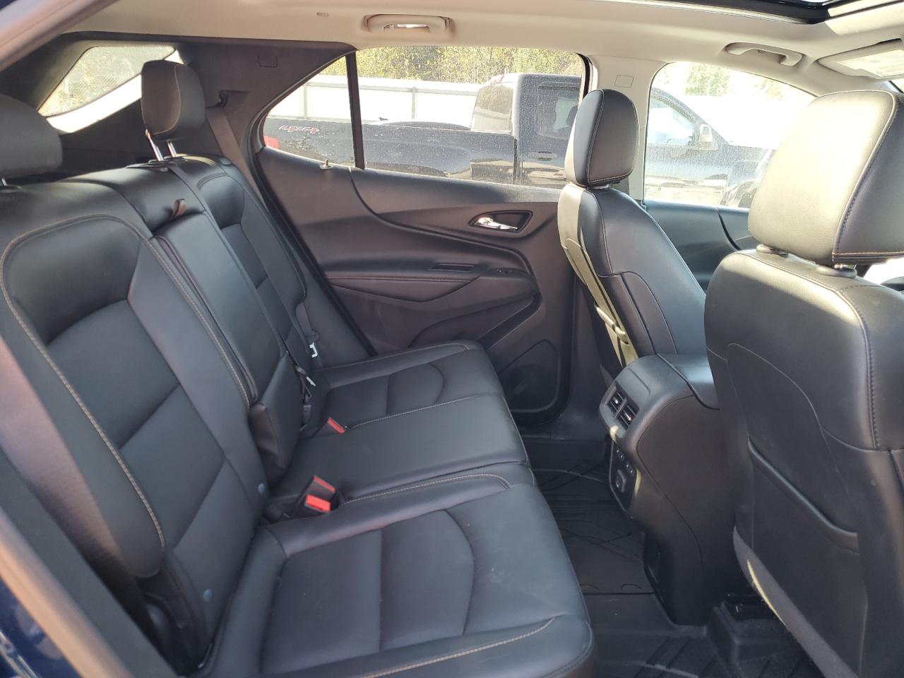 CHEVROLET EQUINOX PREMIER