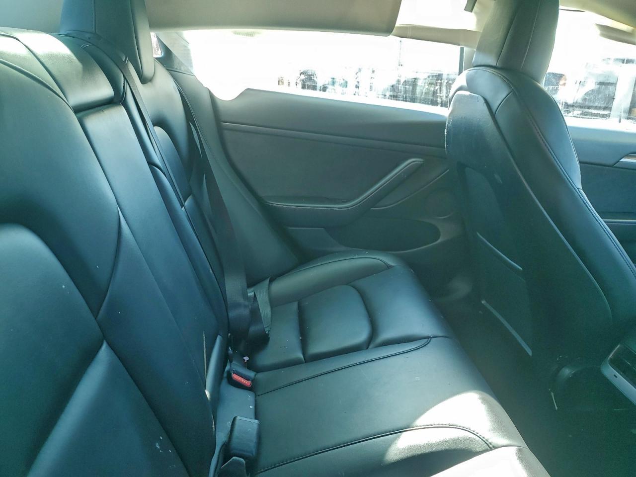 Lot #3302738022 2022 TESLA MODEL 3