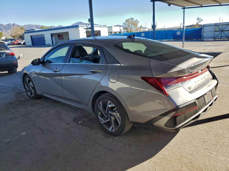 2025 HYUNDAI ELANTRA SE #3298045126