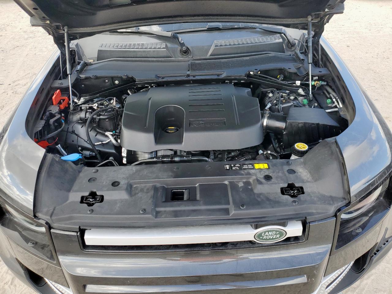 LAND ROVER DEFENDER 110 S