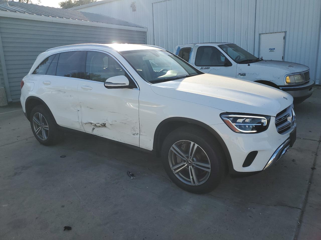 MERCEDES-BENZ GLC-CLASS 300 4MATIC