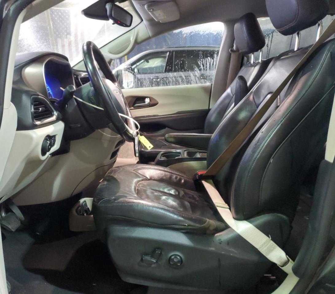 CHRYSLER PACIFICA TOURING L