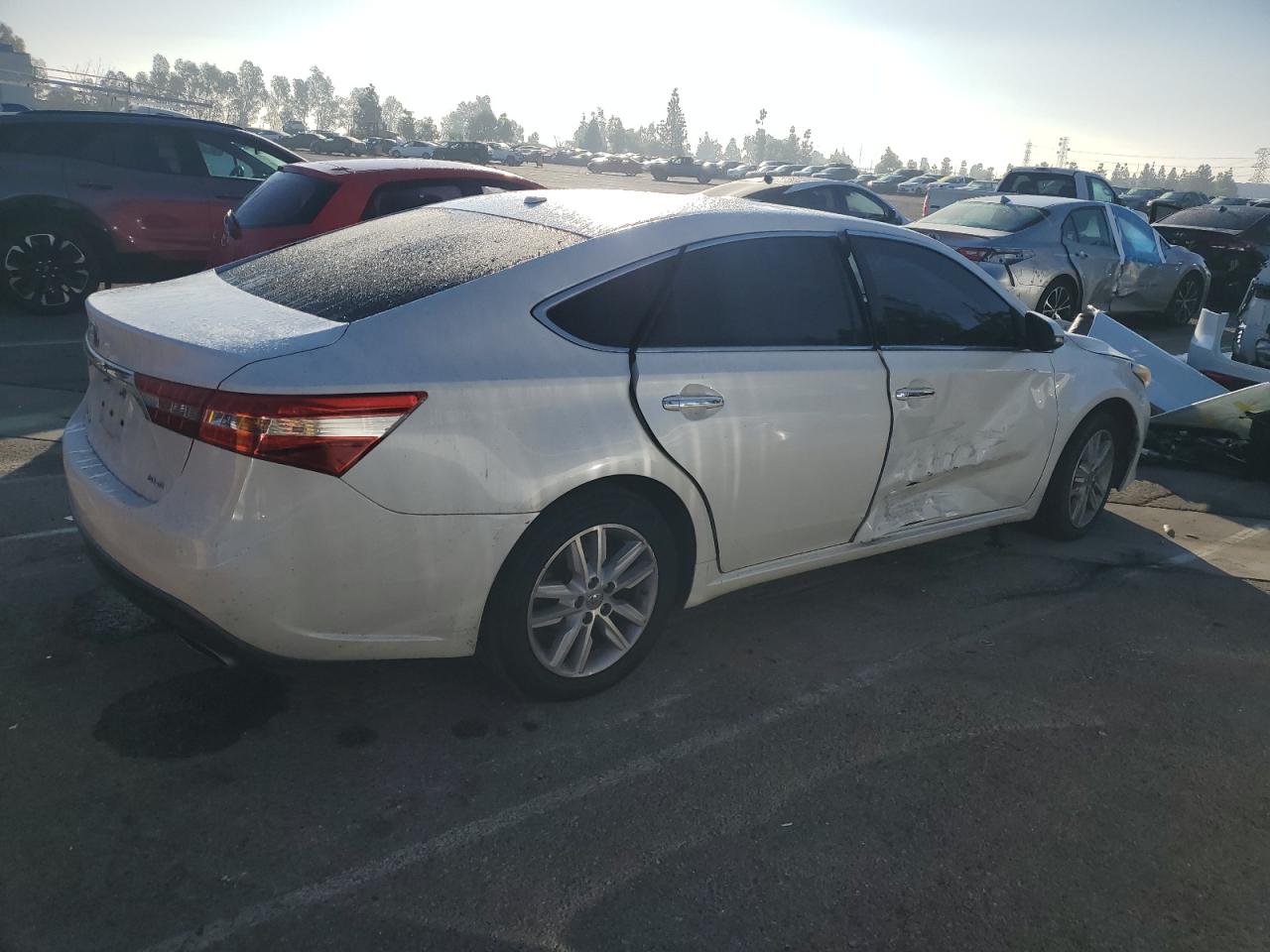 TOYOTA AVALON XLE