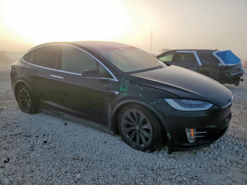 2018 TESLA MODEL X #3304966955