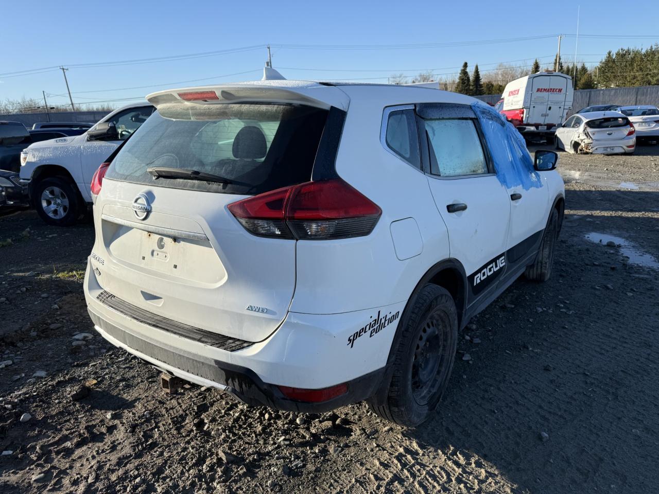 NISSAN ROGUE SV