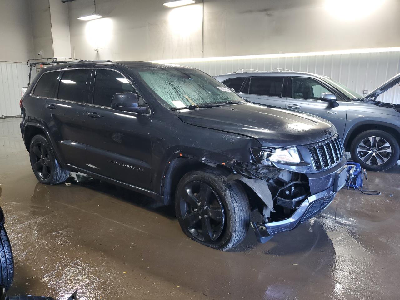 JEEP GRAND CHEROKEE LAREDO