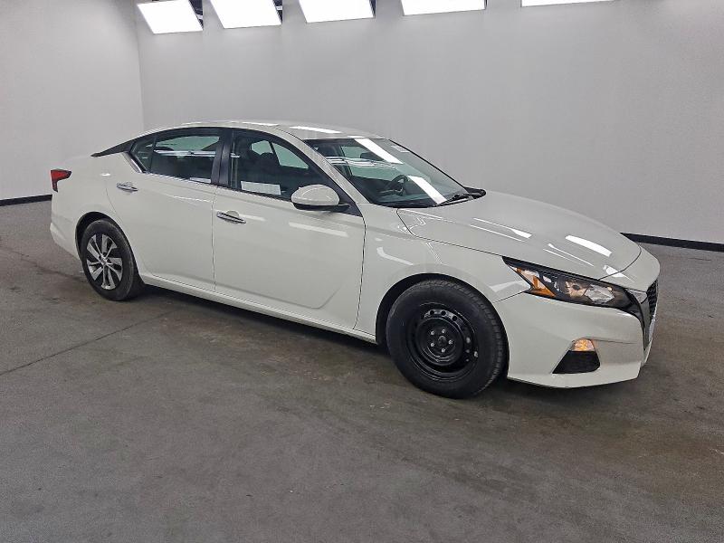 2022 NISSAN ALTIMA S #3302732013