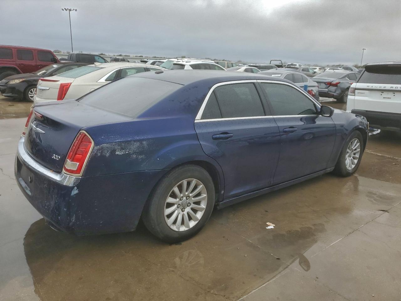 Lot #3315668771 2013 CHRYSLER 300