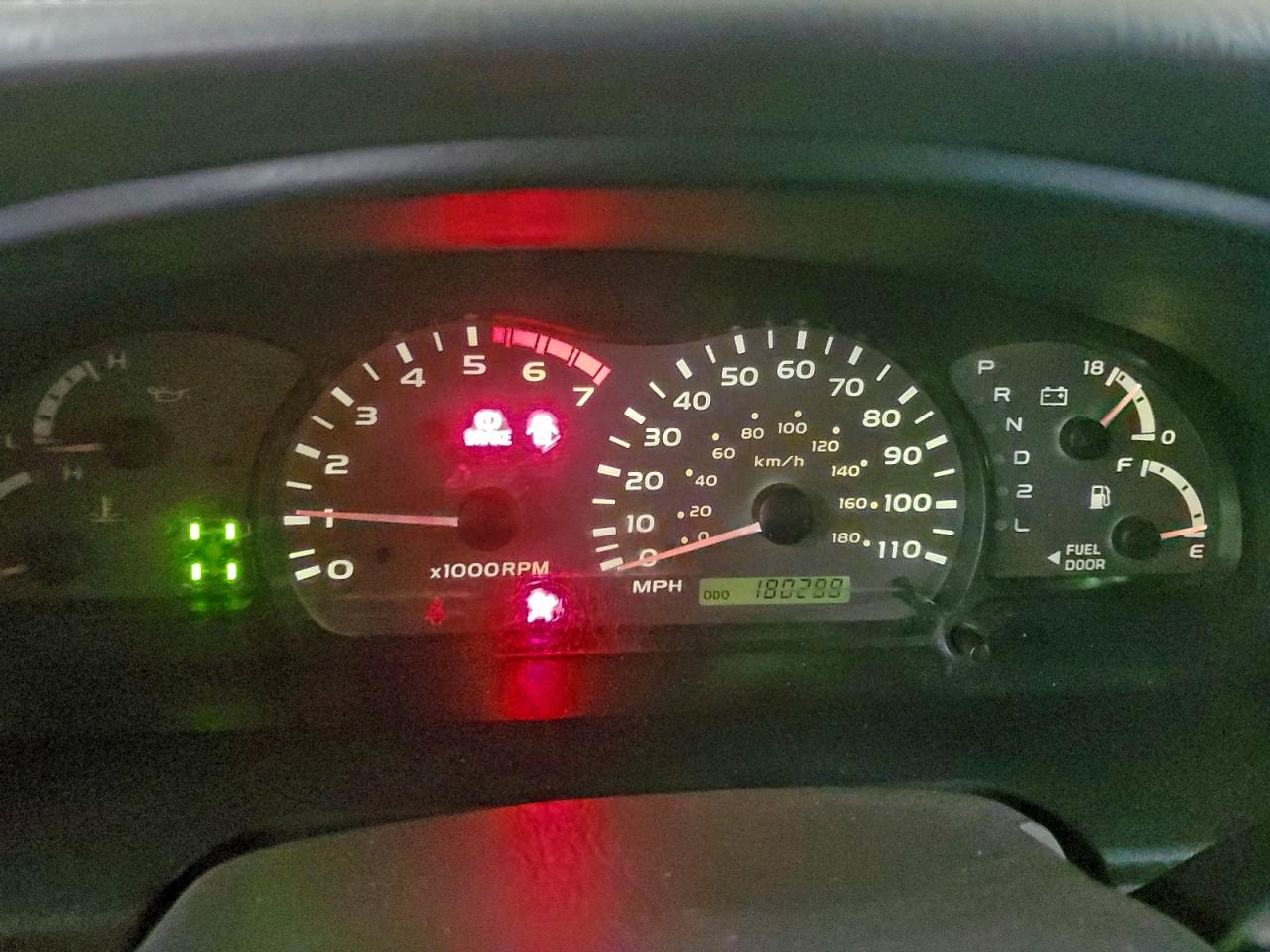 Lot #3312402117 2004 TOYOTA SEQUOIA SR