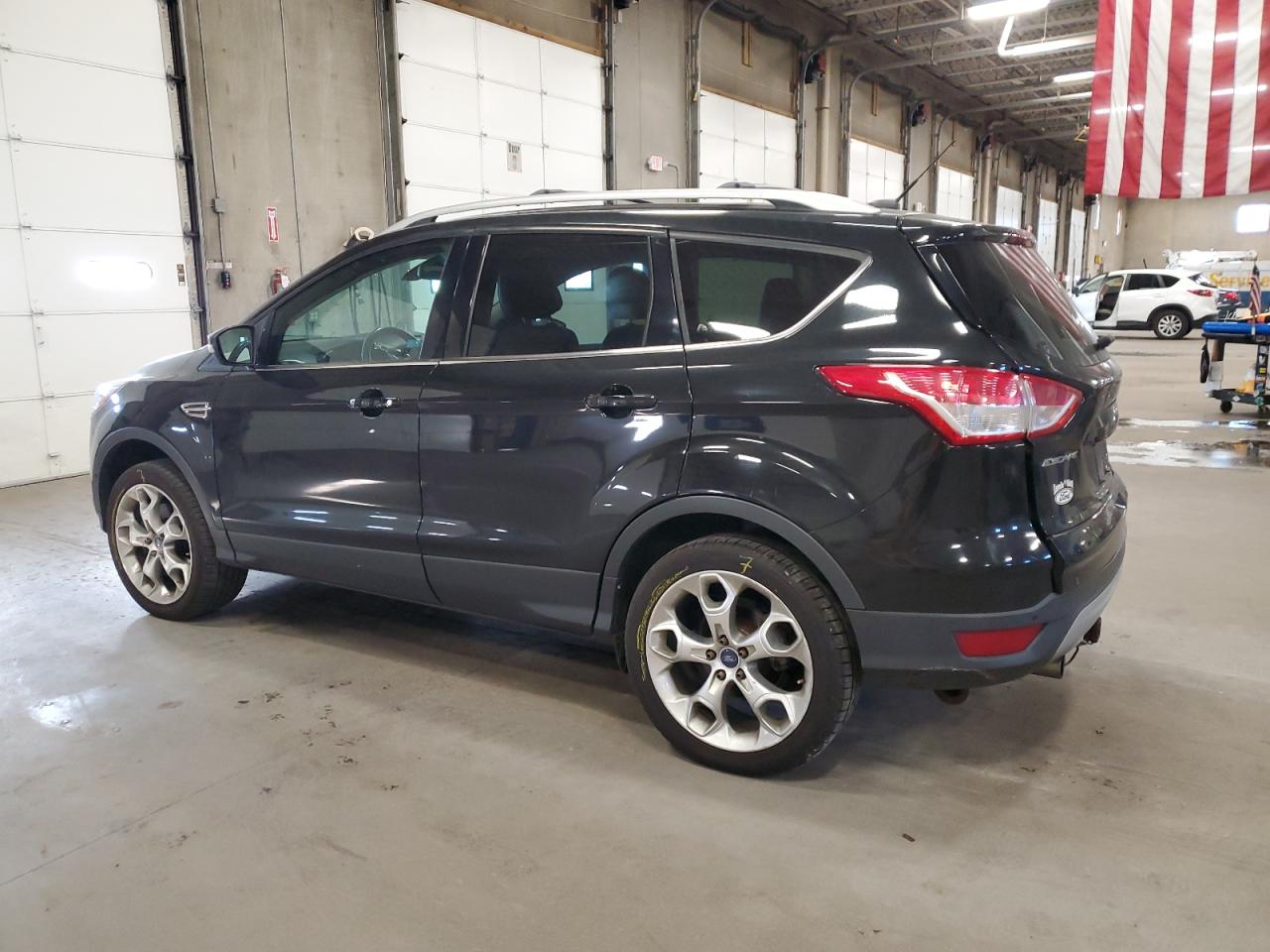 FORD ESCAPE TITANIUM