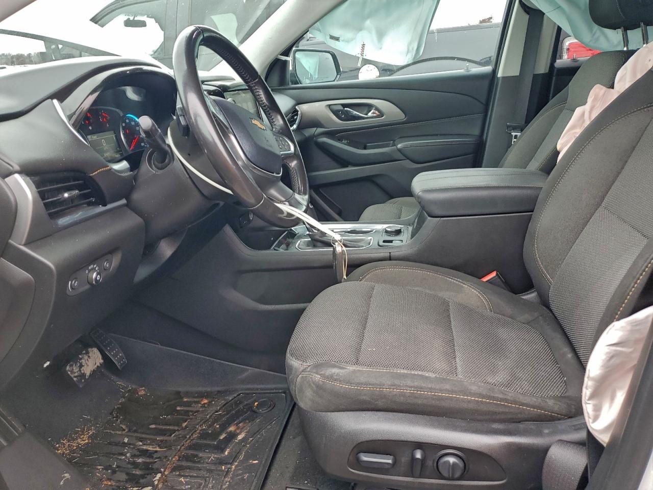 CHEVROLET TRAVERSE LT