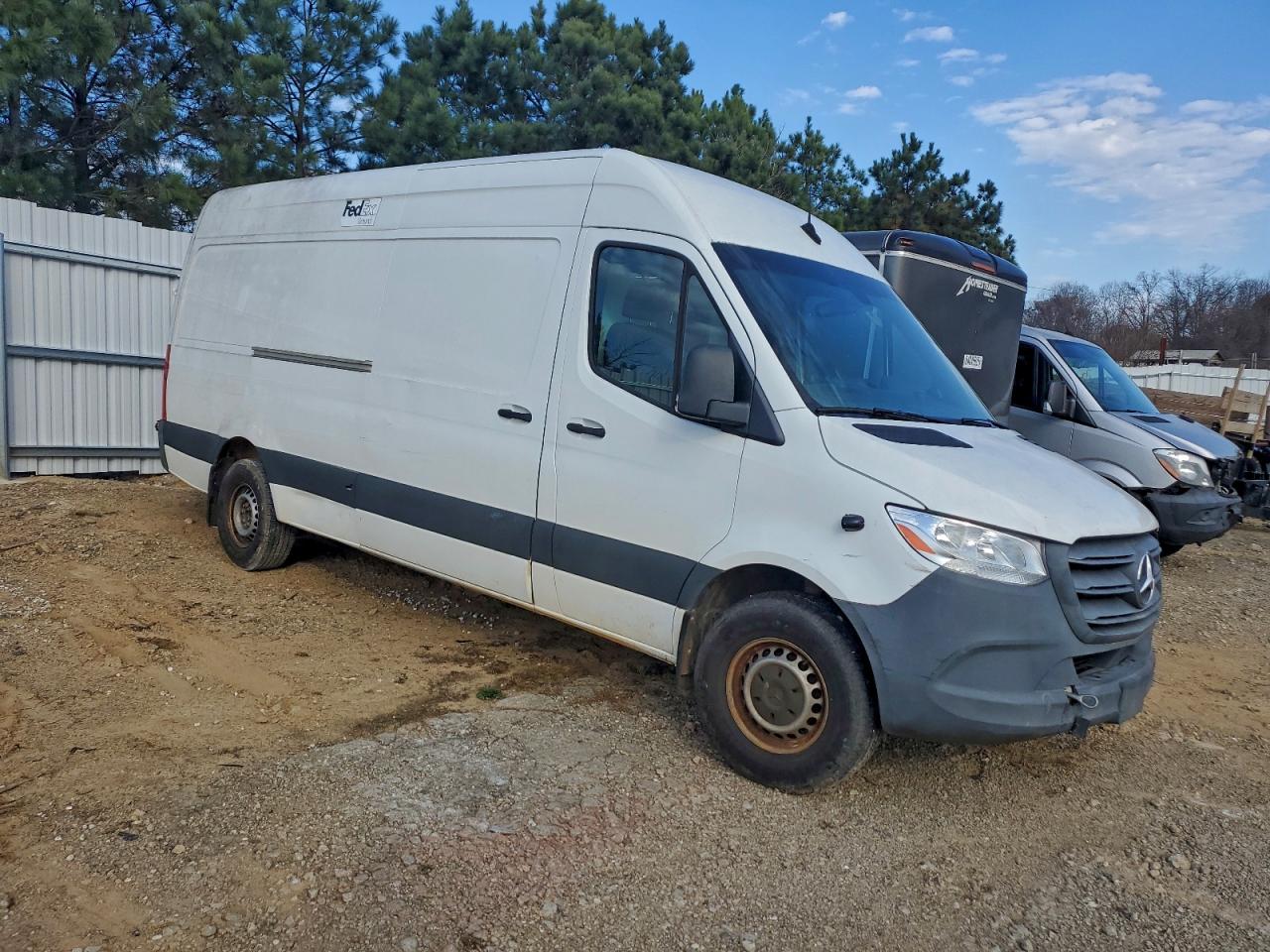 MERCEDES-BENZ SPRINTER 2500