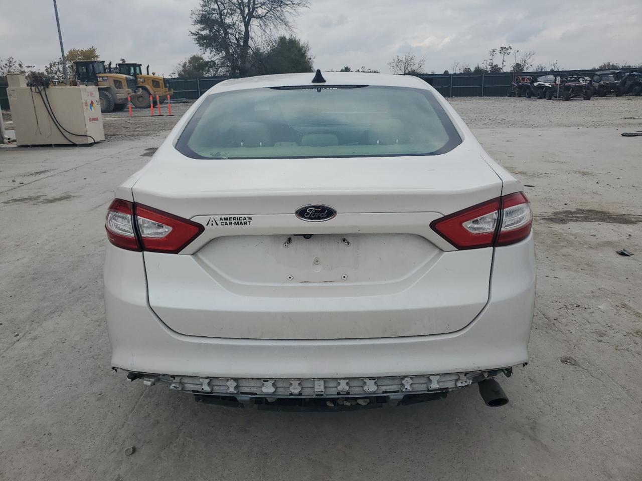FORD FUSION SE