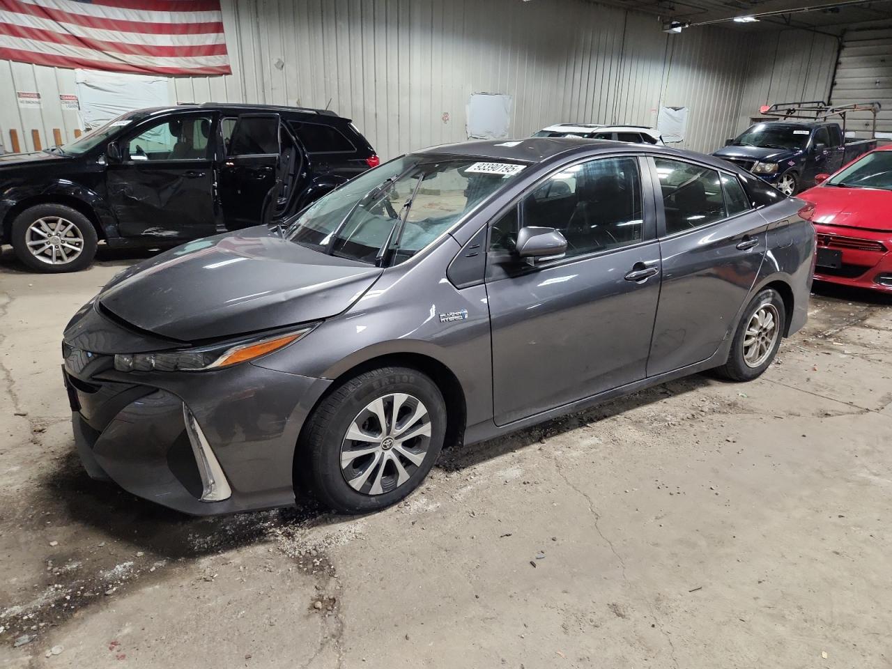 TOYOTA PRIUS PRIME LE