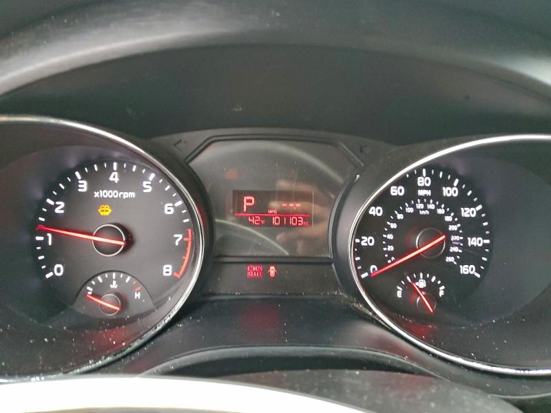 2016 KIA SEDONA LX #3302653089